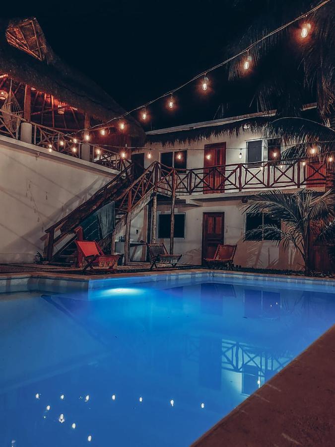 Hotel Xa'An Bacalar Bagian luar foto